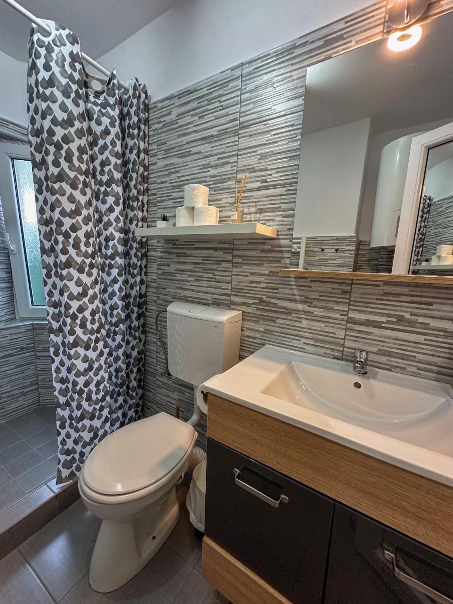 Serenity House Apartments 시비우 객실 사진