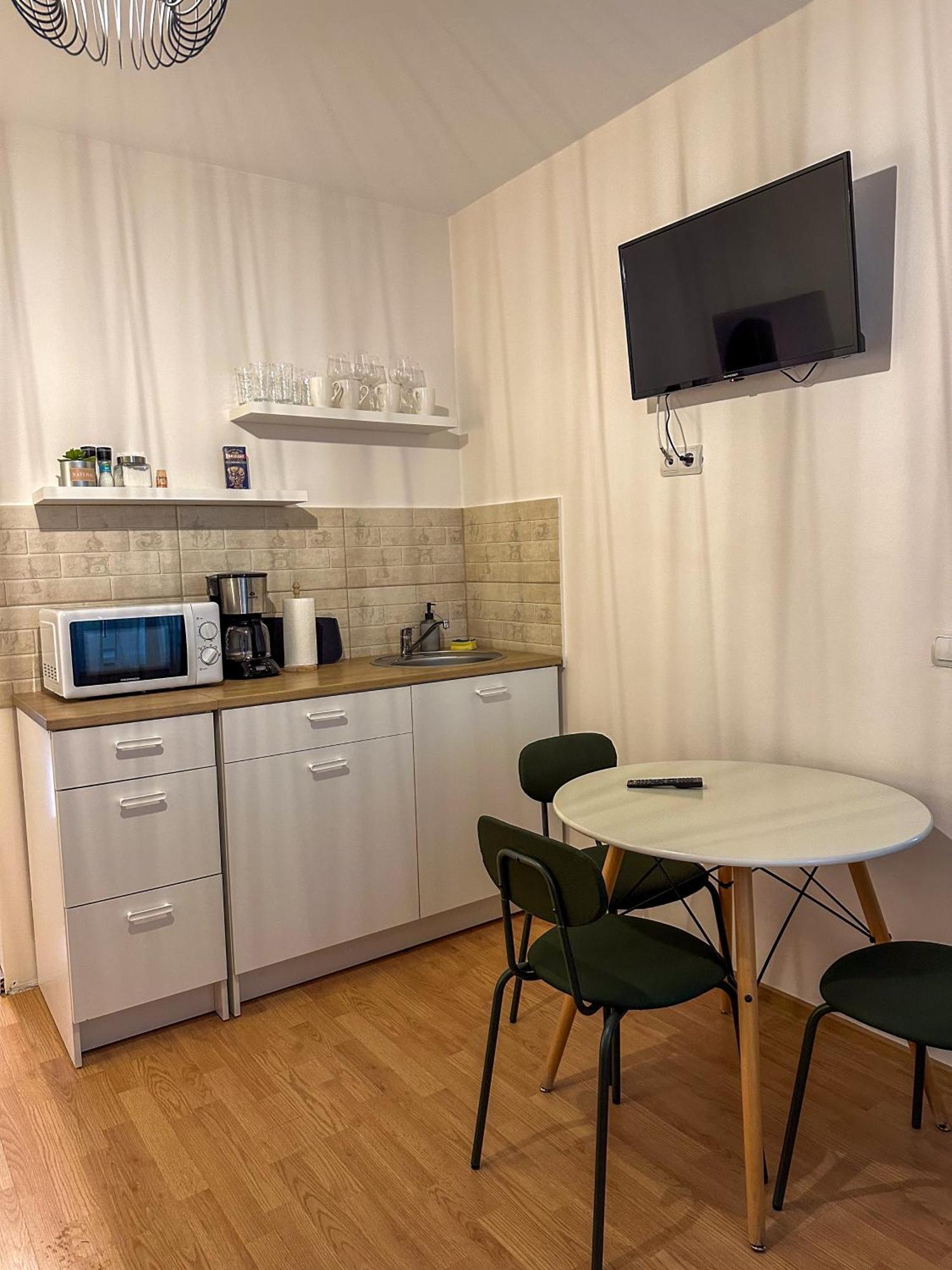 Serenity House Apartments 시비우 객실 사진